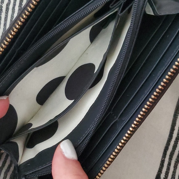 Kate Spade Wallet - Picture 10 of 12